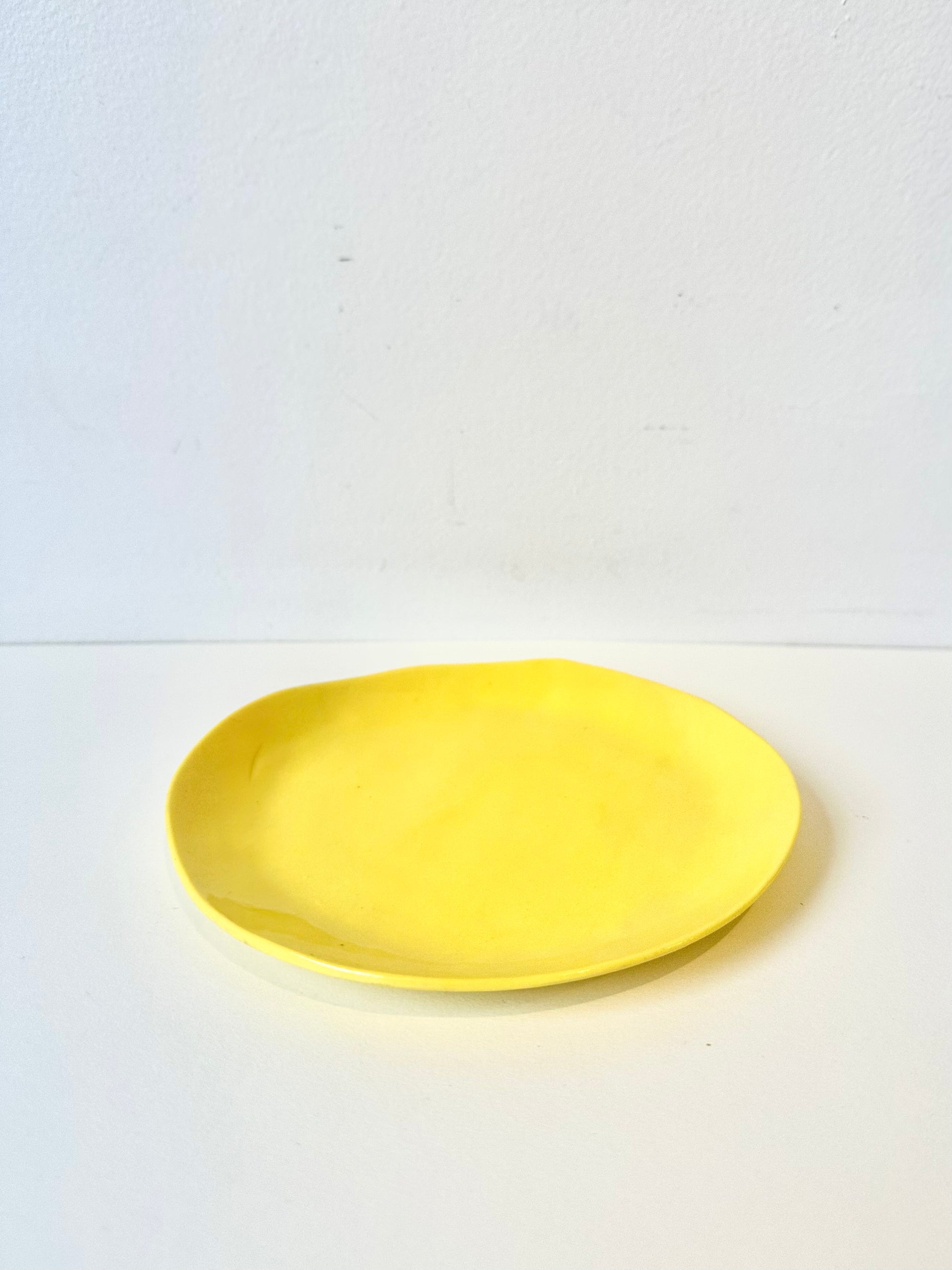 Daffodil Shallow small plate