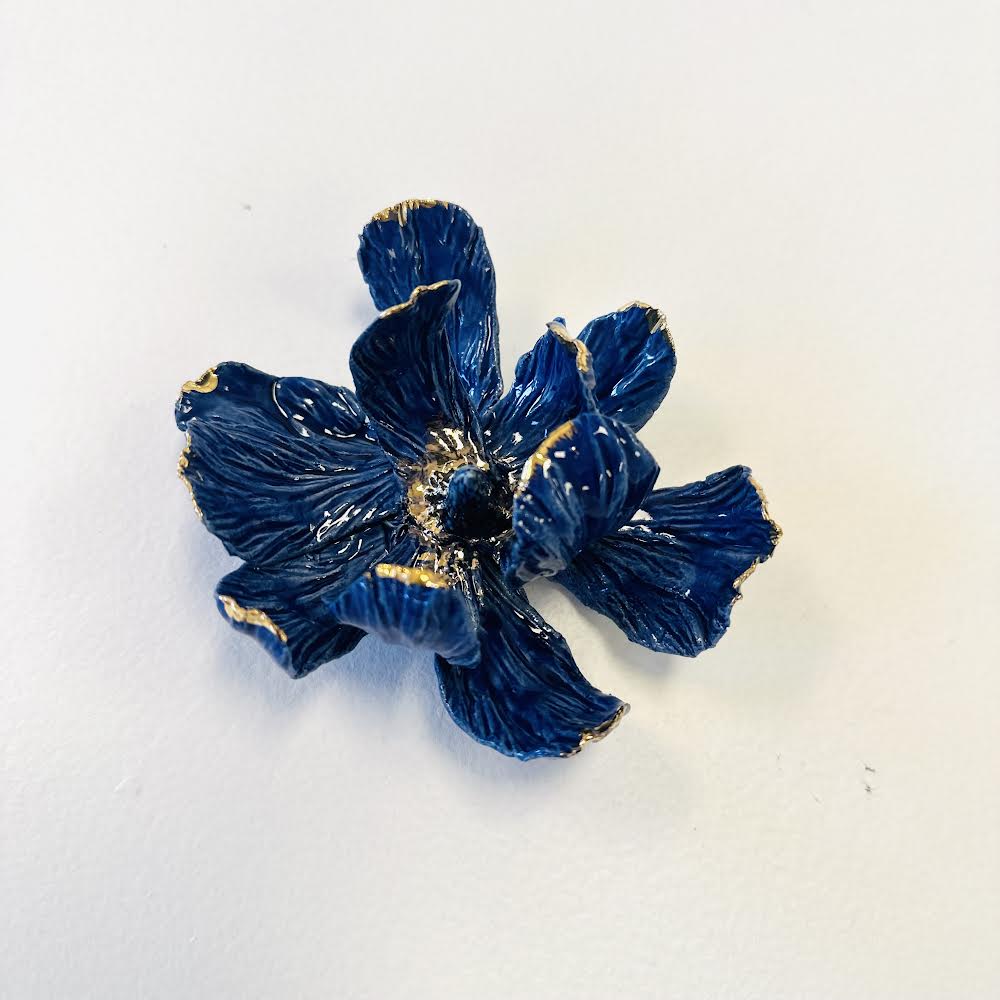 Wallflower Indigo Blue (Medium)