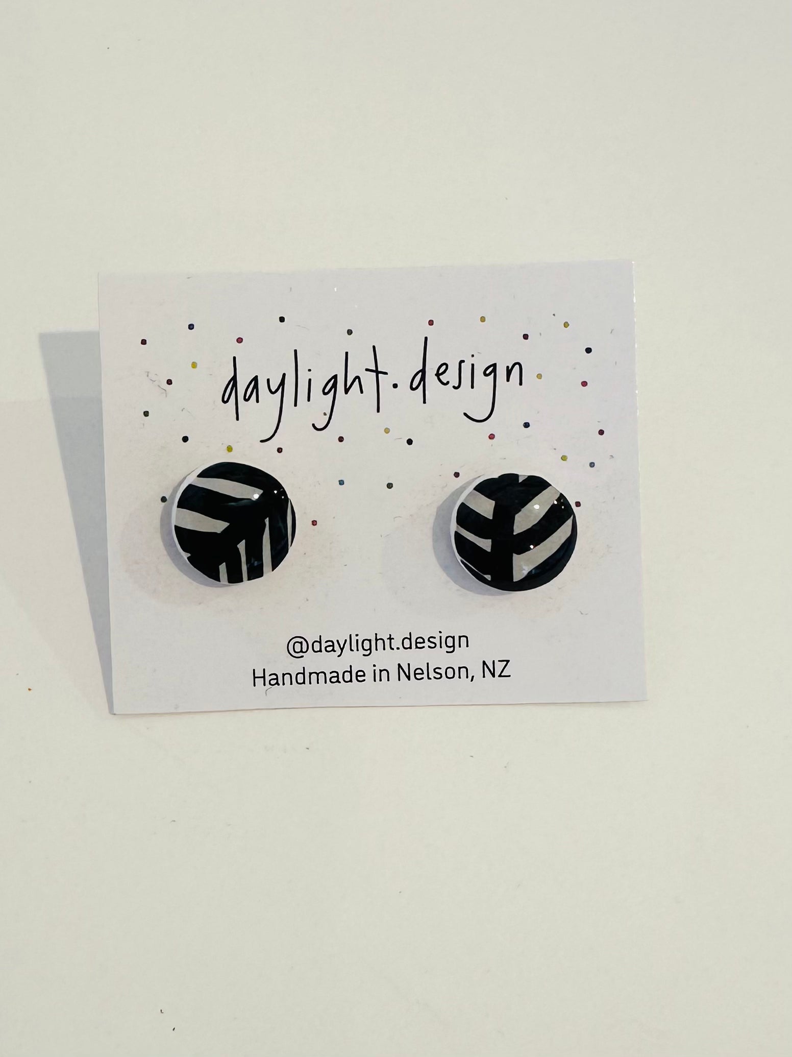 Pop studs