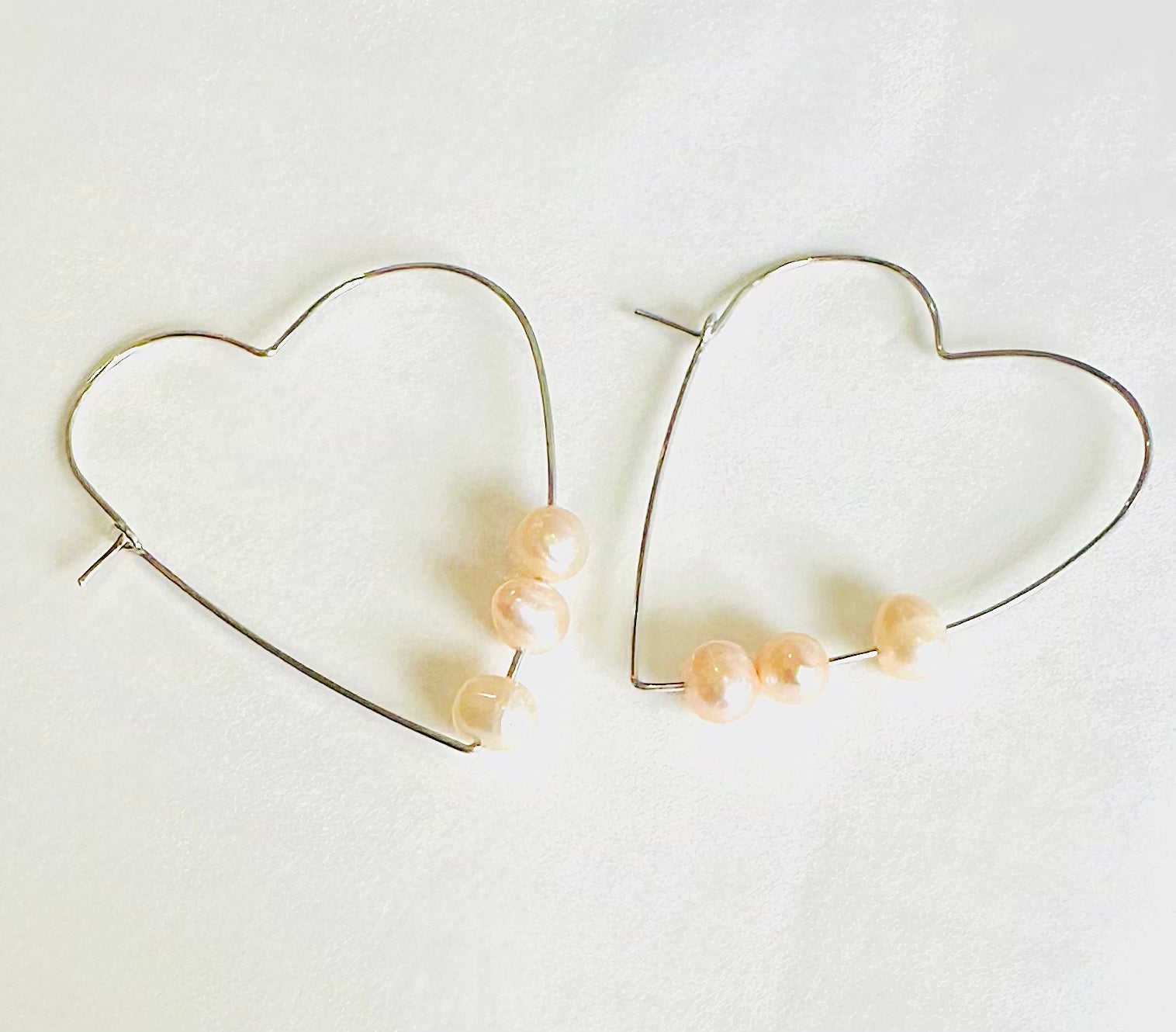 Triple pearl Heart Hoop Earrings