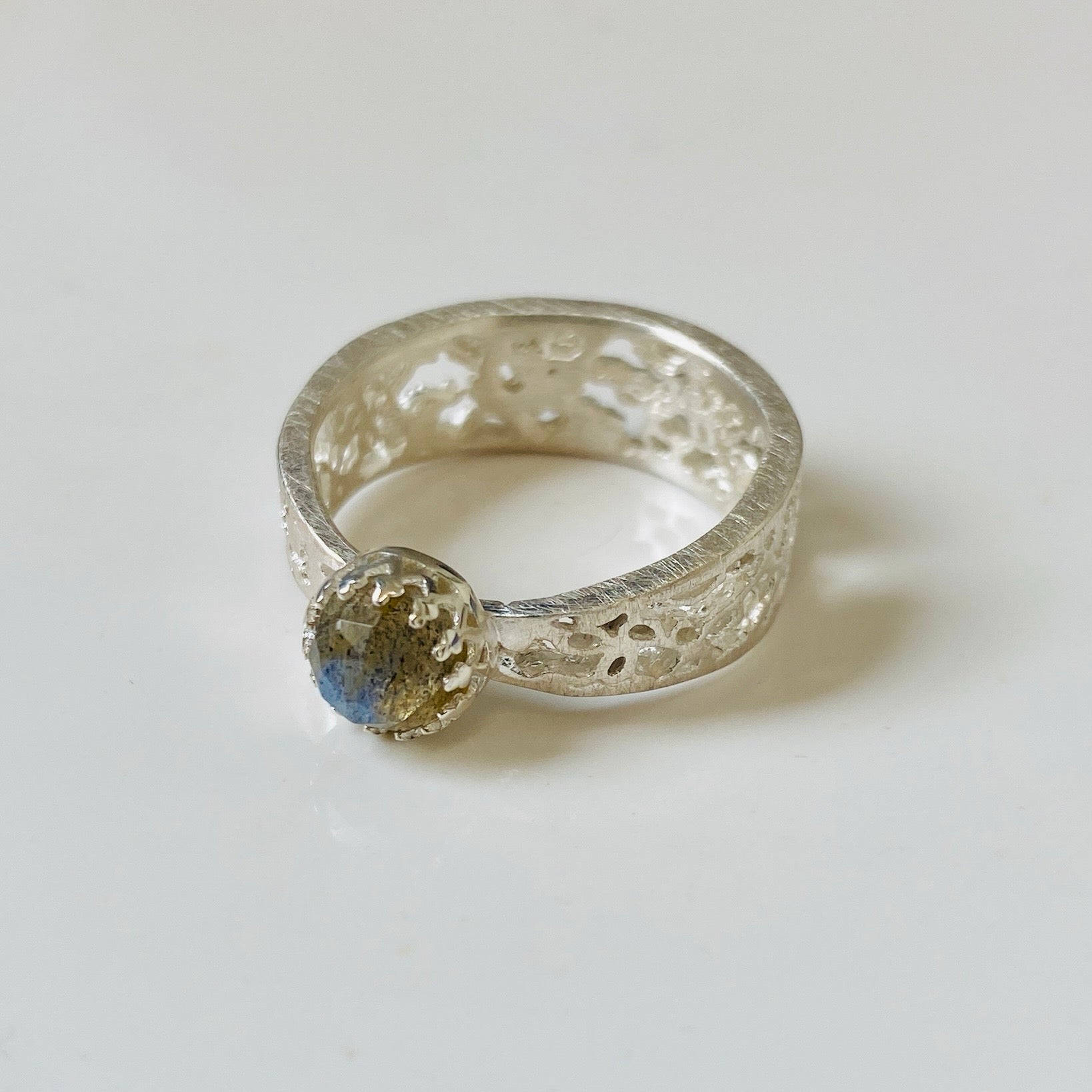 Regal Silver Labradorite Ring