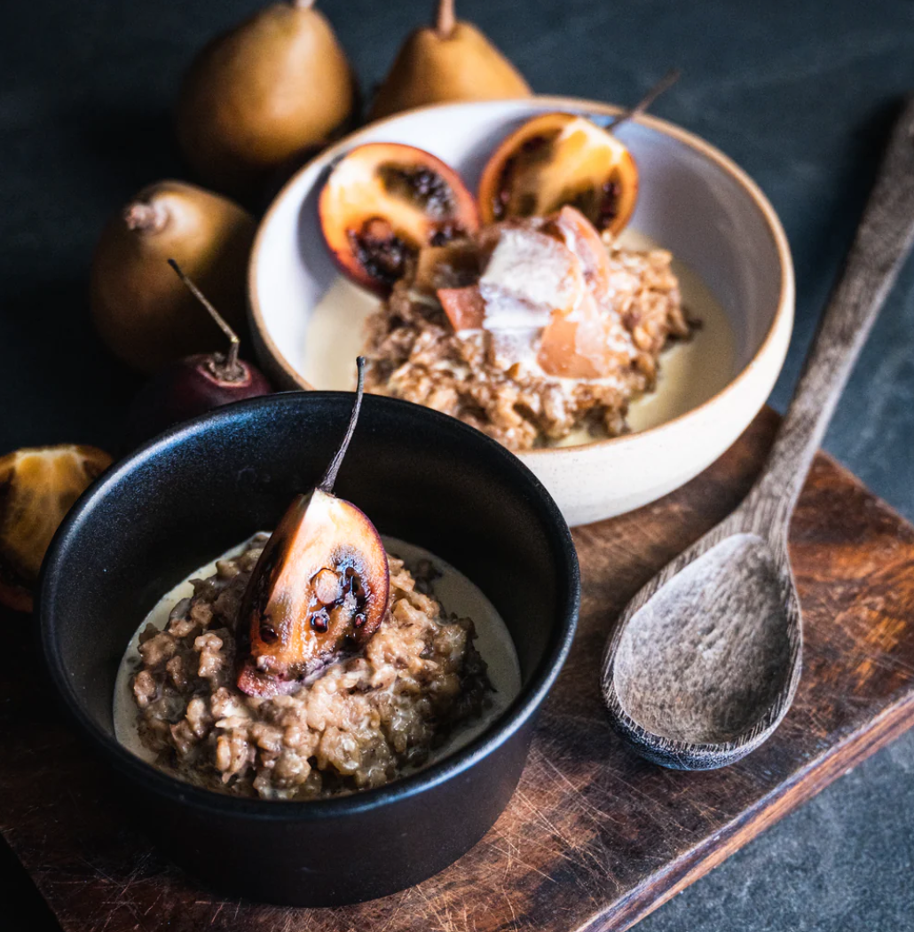 Sticky Date Porridge