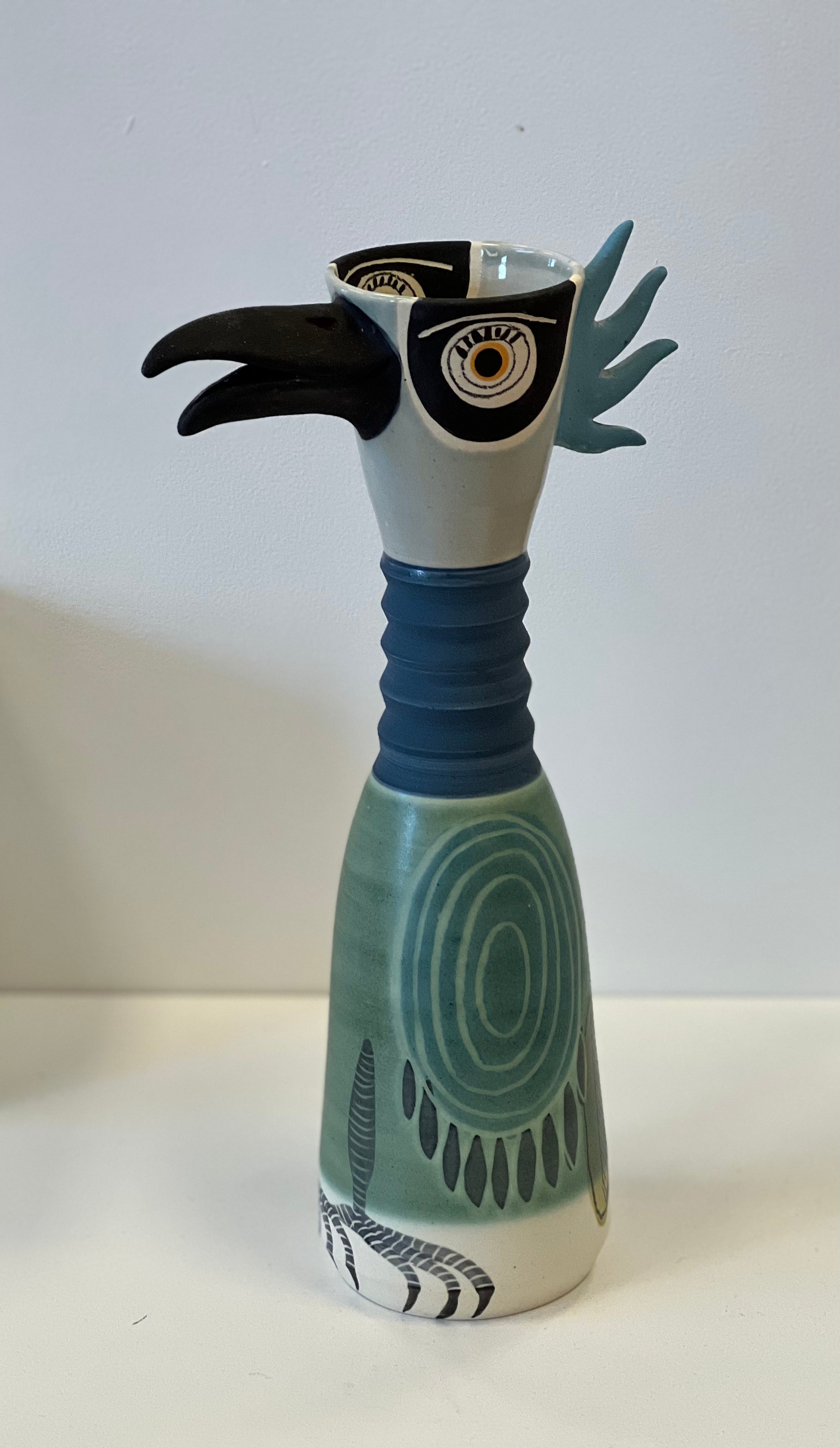 Ribbed Neck Bird Vase 3
