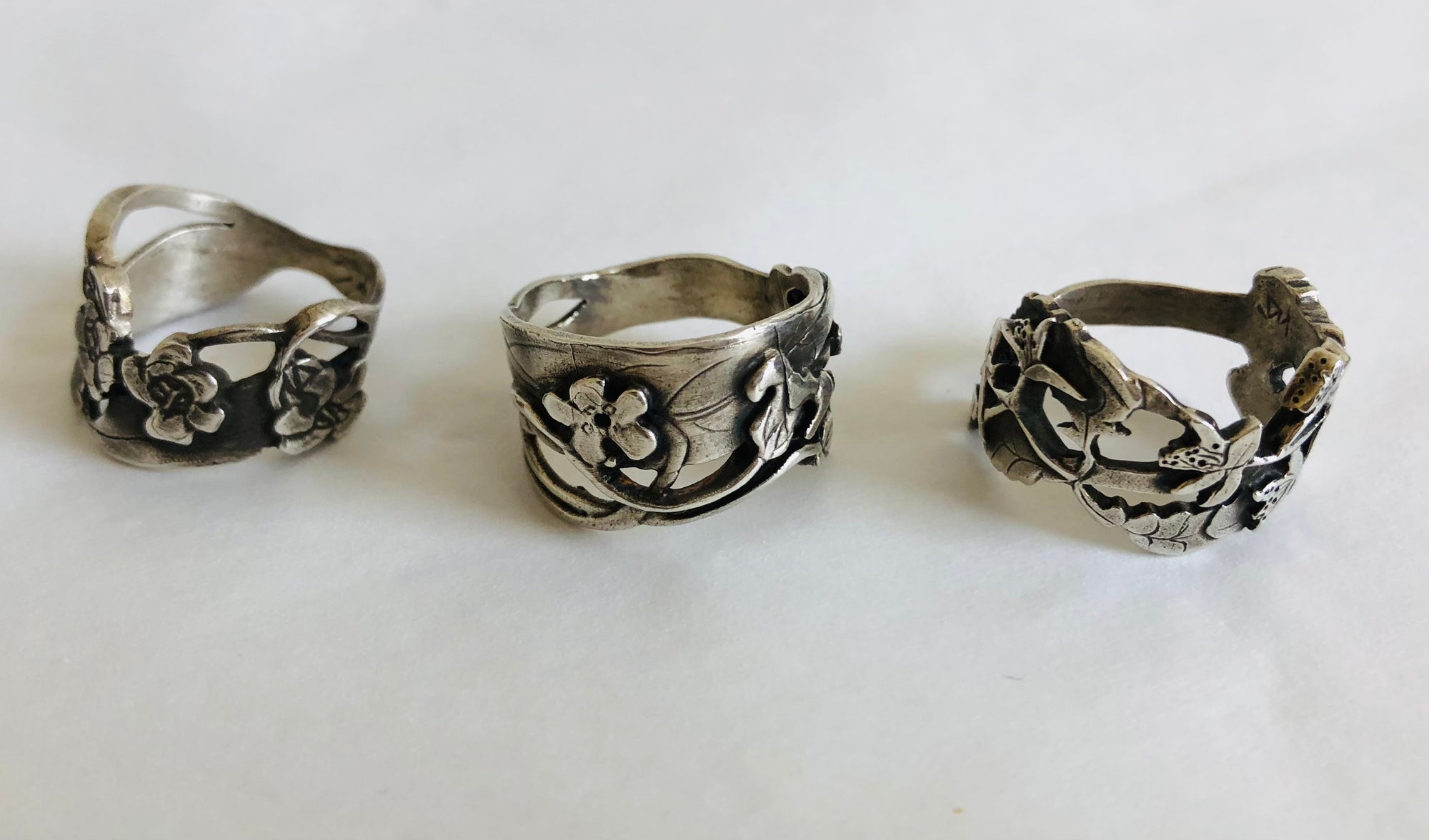 Karo Rind Karo Ring - RED